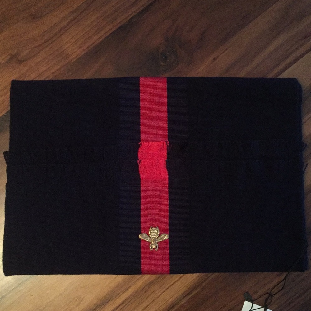 Gucci wool cashmere scarf with House Web stripe